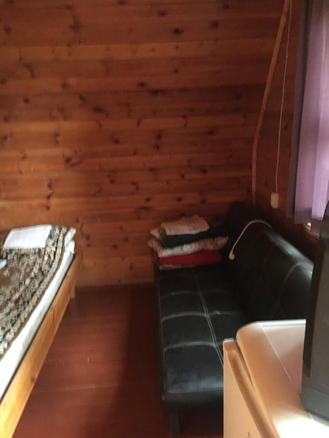 Номера В Деревянных Домиках Hotel Fontanka Buitenkant foto